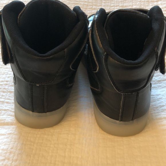 EUC High Top LED Black Vegan Leather Light Up USB Flashing Sneakers for Kids - Picture 9 of 17